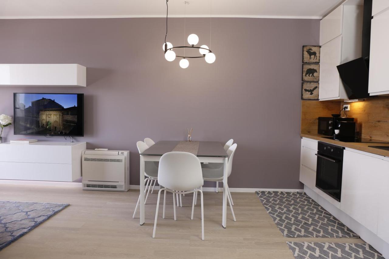 Ambassador Apartment ซาดาร์ ภายนอก รูปภาพ